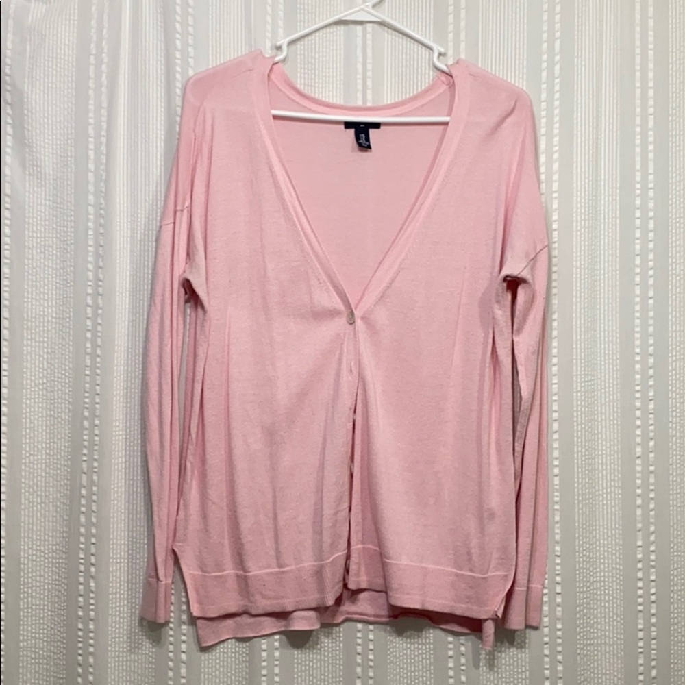 Gap light pink button down cardigan